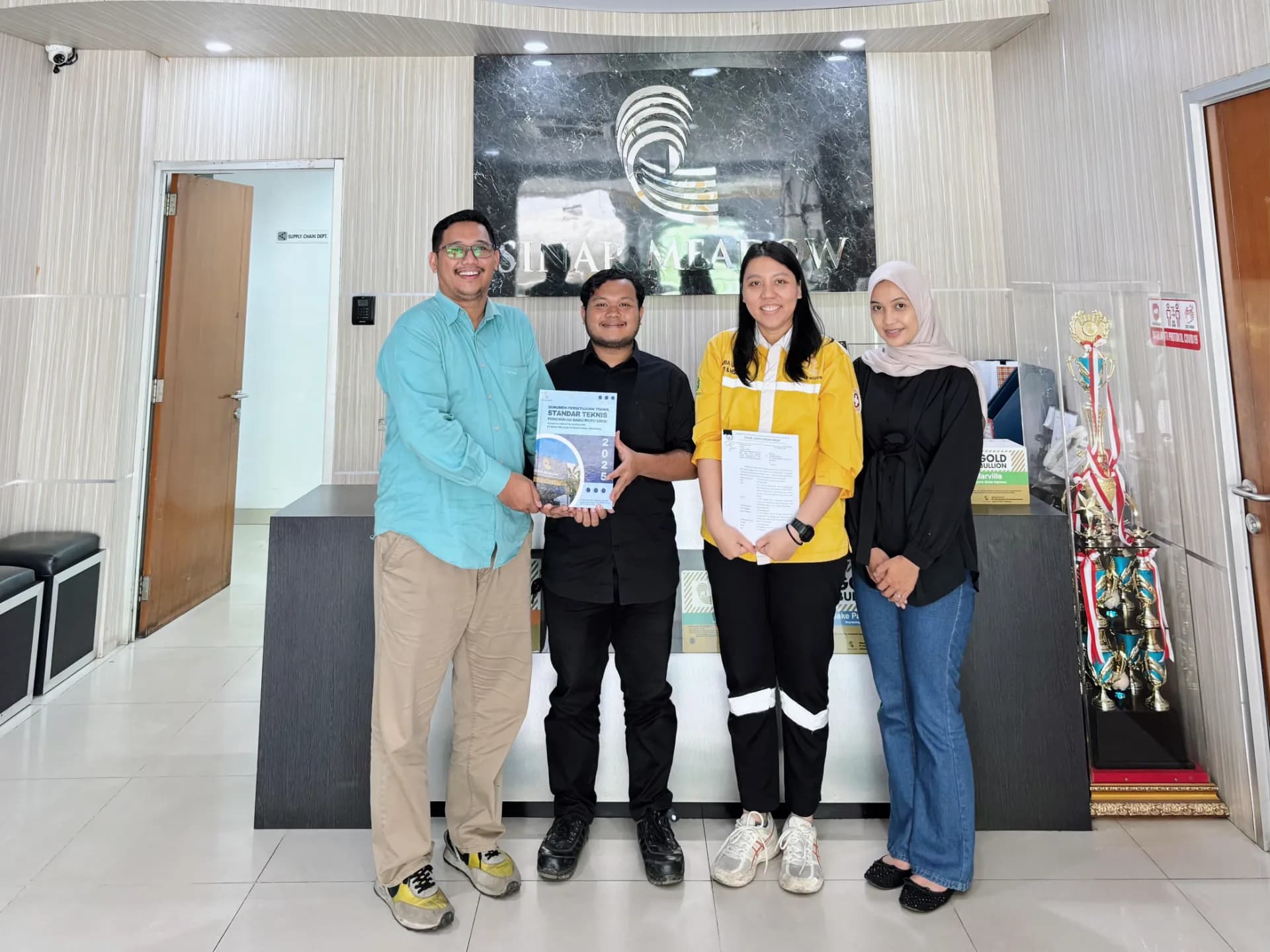 Dokumentasi Proyek Pertek Standar Teknis Emisi PT Sinar Meadow International Indonesia 2